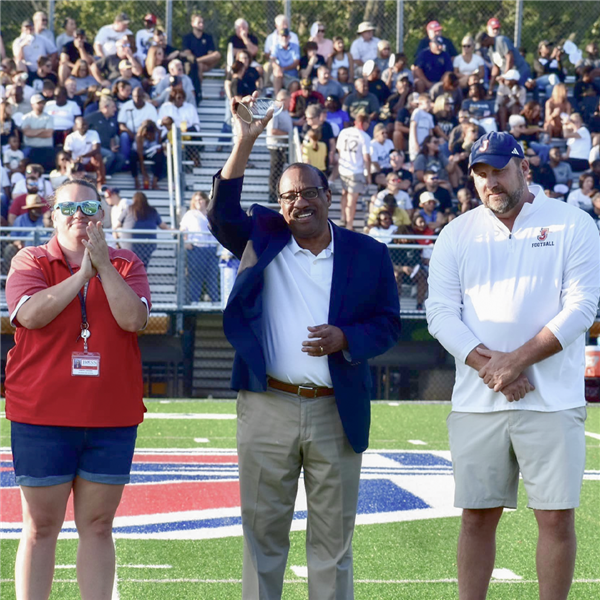 Distinguished Alumni Award